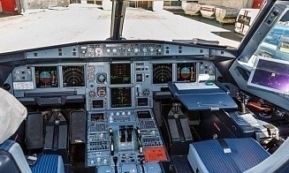 Пилот «Аэрофлота» пролил чай на приборную панель А320, но смог посадить самолет