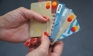 Могут ли родительские комитеты собирать деньги на карту? Спросили налоговую