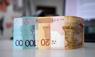 Какие зарплаты у продавцов в Беларуси