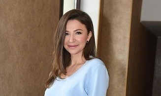 Четыре элитных авто и 66 счетов. В России арестовали активы блогера Елены Блиновской