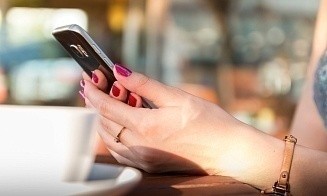 В Минцифры России рассказали, почему до сих пор не отменили роуминг с Беларусью
