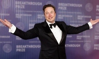 Илон Маск стал первым человеком на Земле с состоянием более $600 млрд