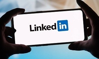 LinkedIn привлекла ChatGPT к улучшению резюме и описания вакансий