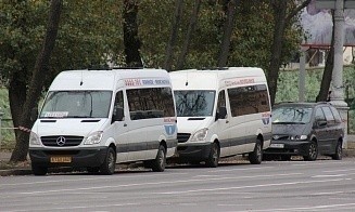 Столичные власти выступили против перевозки пассажиров в маршрутках стоя