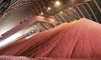Иран хочет закупать больше калийных удобрений в Беларуси