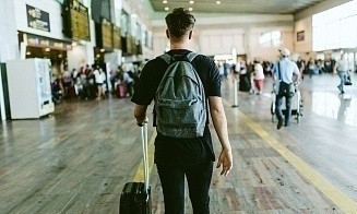Куда и сколько белорусов уехало на работу за границу в 2022 году