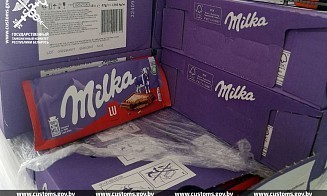 Шоколад Milka пытались ввезти в Беларусь по цене, которая удивила таможню 