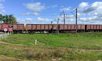 В России с октября увеличат тарифы на грузоперевозки по железной дороге 