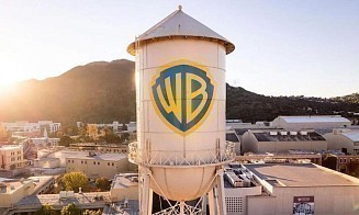 Будет терять по $7 млн в день. Paramount на год приостановит сделку с Warner Bros.
